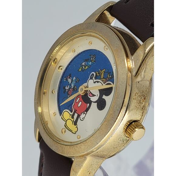 Vintage  Mickey Mouse Watch Disney Collectible Brown Leather Band Watch - Picture 7 of 9